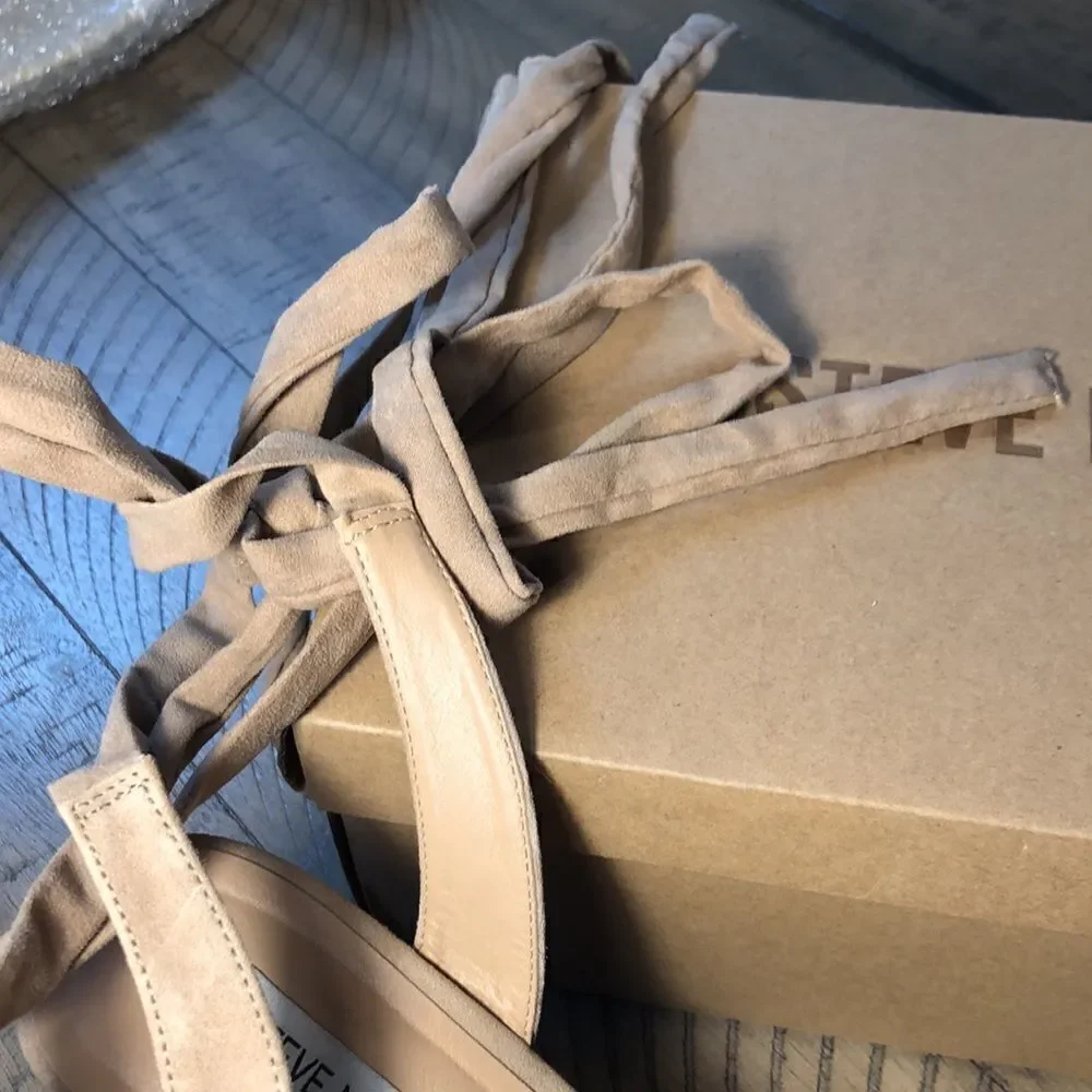 Steve Madden Cork Platform Tieups for summer and vacation Comfy & Sturdy In Box